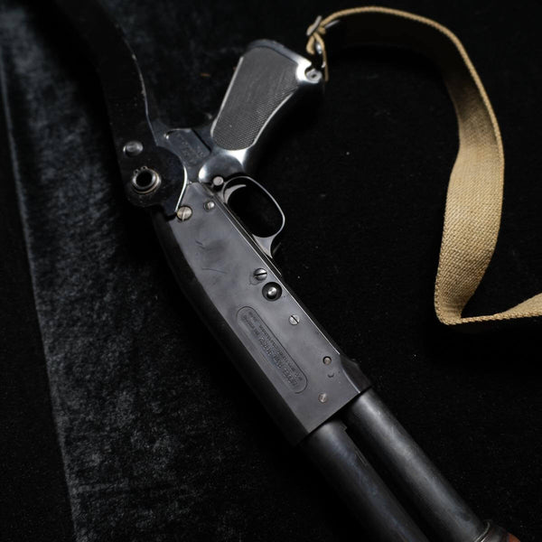 【中古】MGC レミントン M31RS2 ライアットショットガン フォールディングストック モデルガン