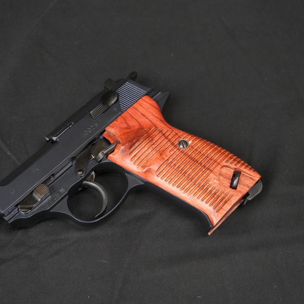 【中古】マルシン ワルサー P38 ac43 モデルガン ブルー塗装