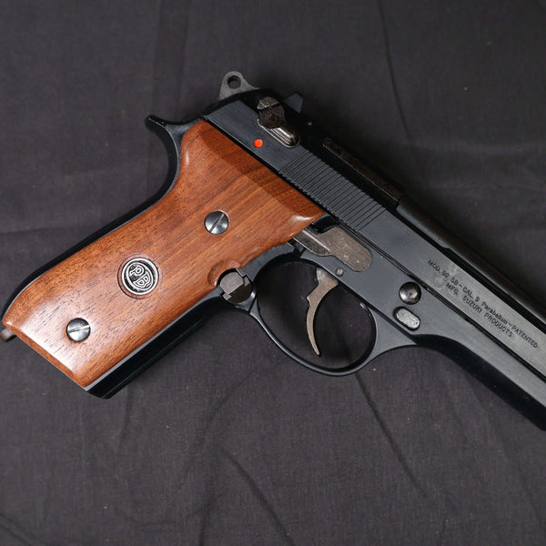 【中古】SUZUKI ベレッタ M92 モデルガン 木製グリップ