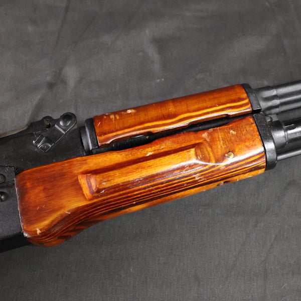 【中古】ソビエト連邦軍 放出品 ソ連軍 AKM 自動小銃 無可動 イジェフスク兵工廠 ロシア軍 カラシニコフ AK47 無可動銃